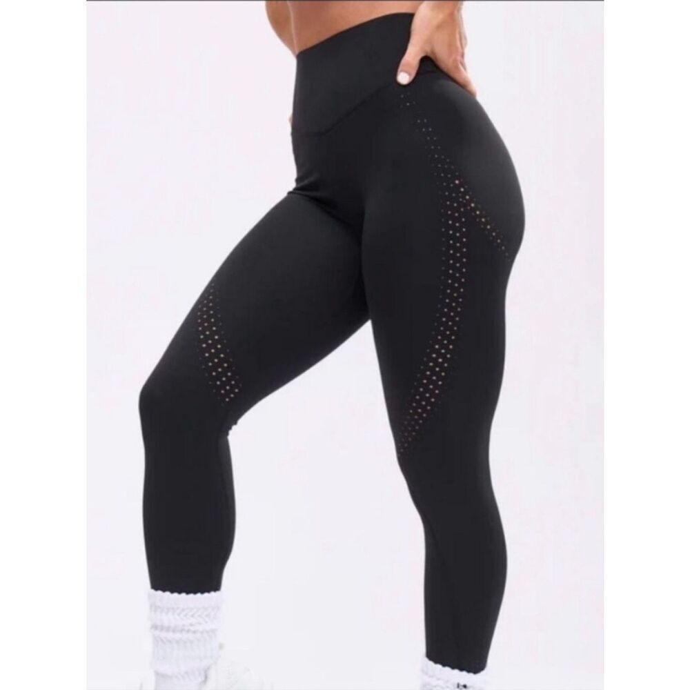 Buff Bunny Airbrush Laser Cut High Waisted Legging Black Womens XL